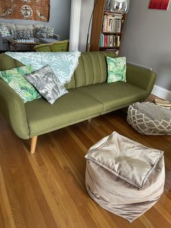 Barely Used! Gorgeous Vintage Looking New Couch Back Goes Down For Bed Barely Used! Thumbnail