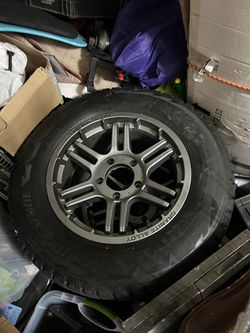 Wheels With Winter Tires For Lexus LX570 Thumbnail