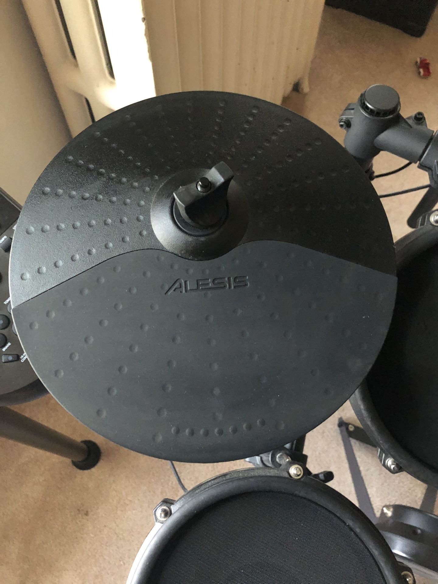 Alesis Nitro Mesh Digital Drums