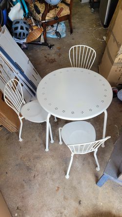 Adorable Child's Bistro Table & Chairs Thumbnail