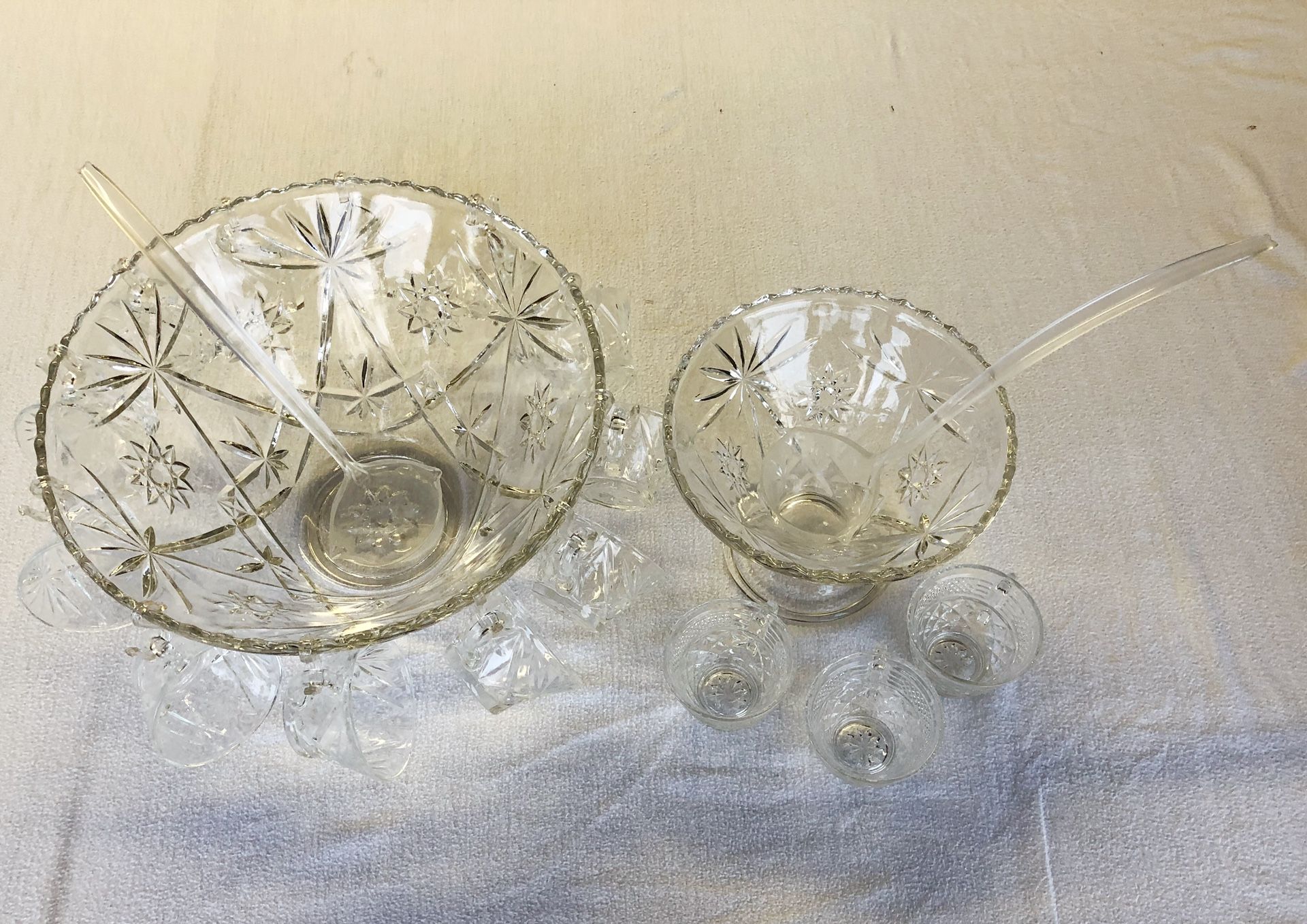 Punch bowl set