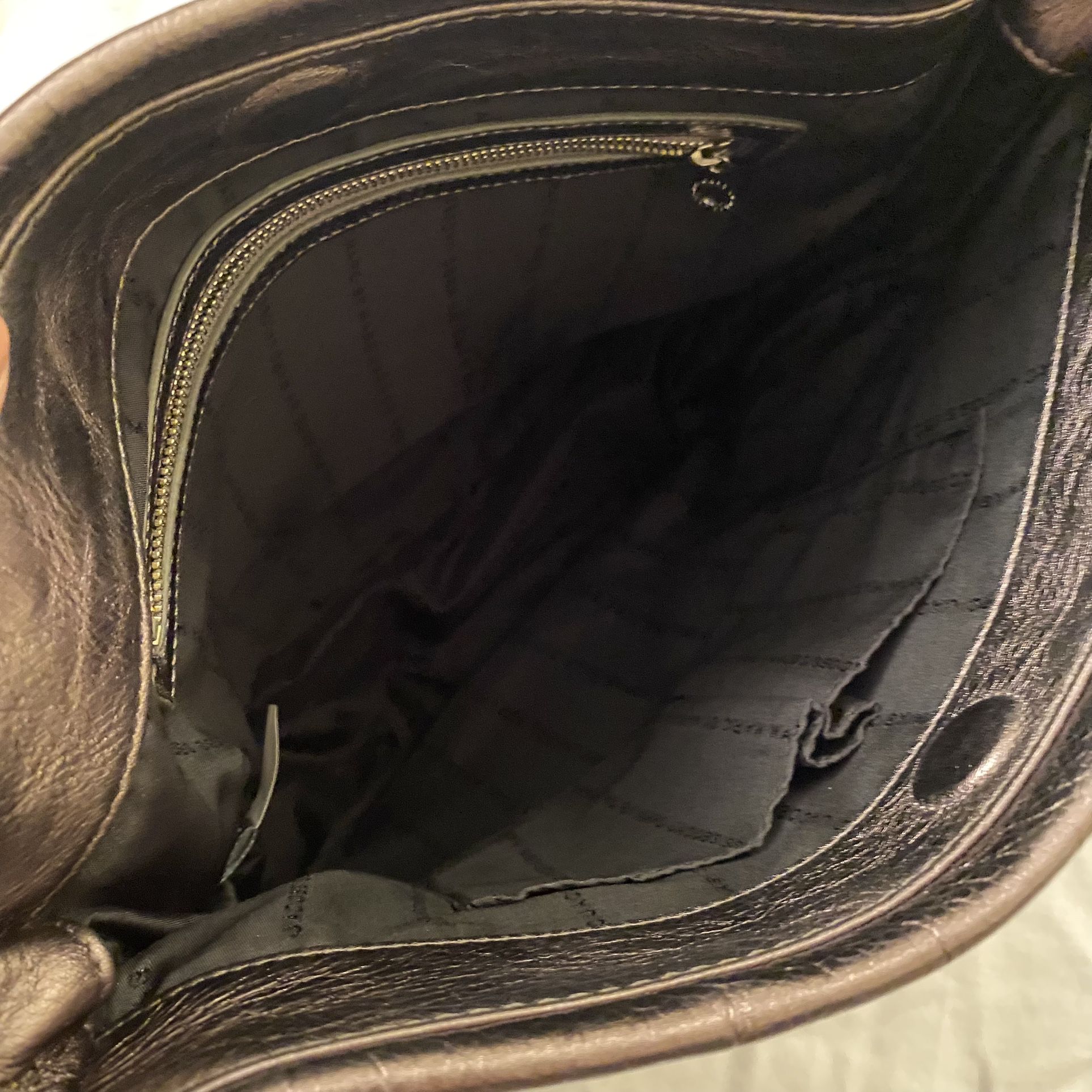 Marc Jacobs silver hobo bag / purse 