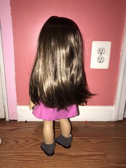 Grace American Girl Doll + city outfit + doll carrier Thumbnail