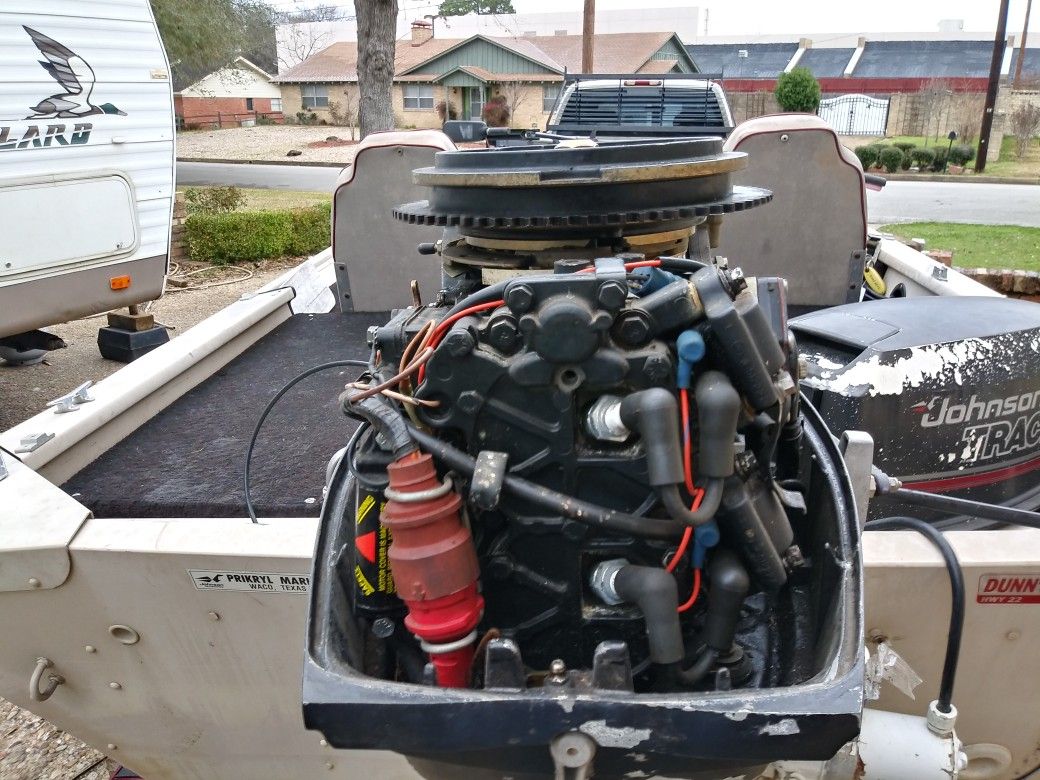 Alumacraft 17 foot