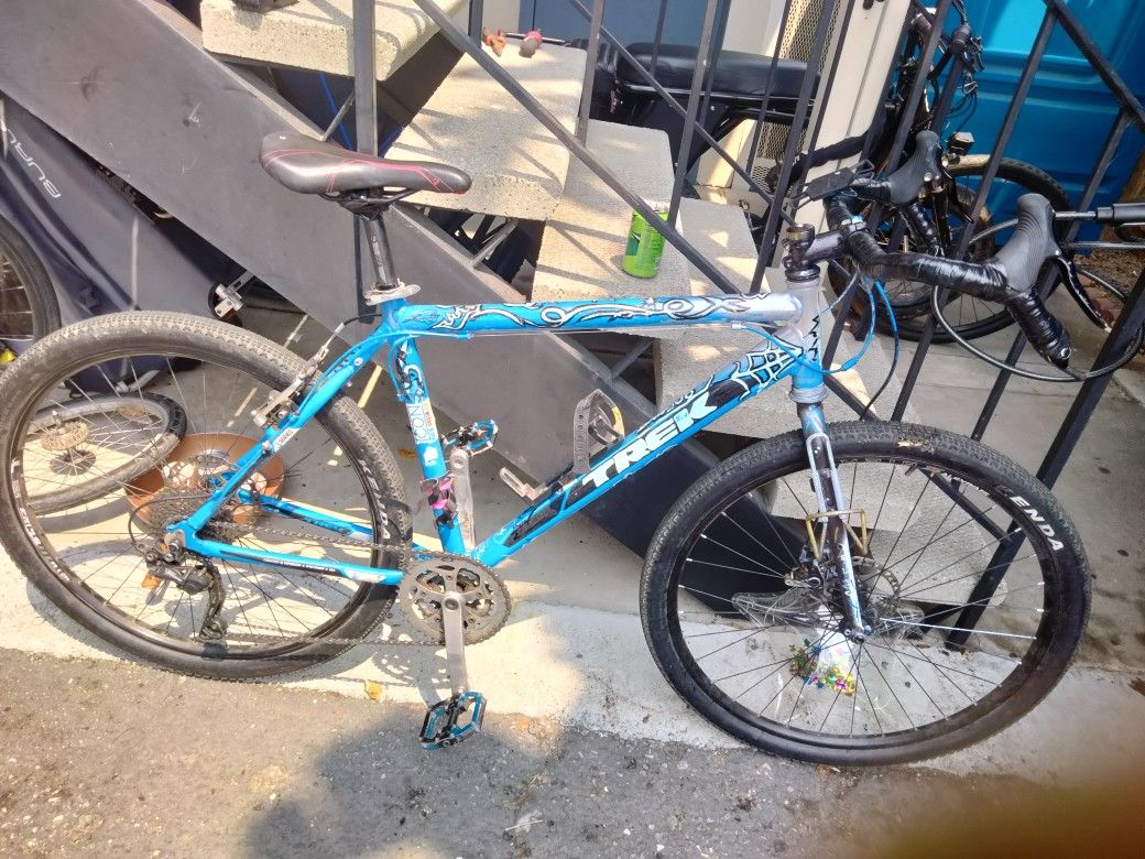 Trek Hybrid For Sale