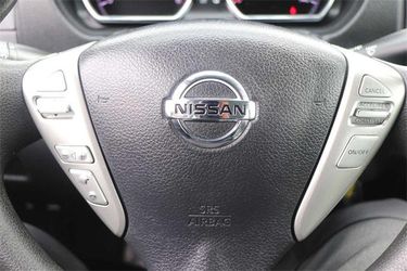 2017 Nissan Versa Sedan Thumbnail