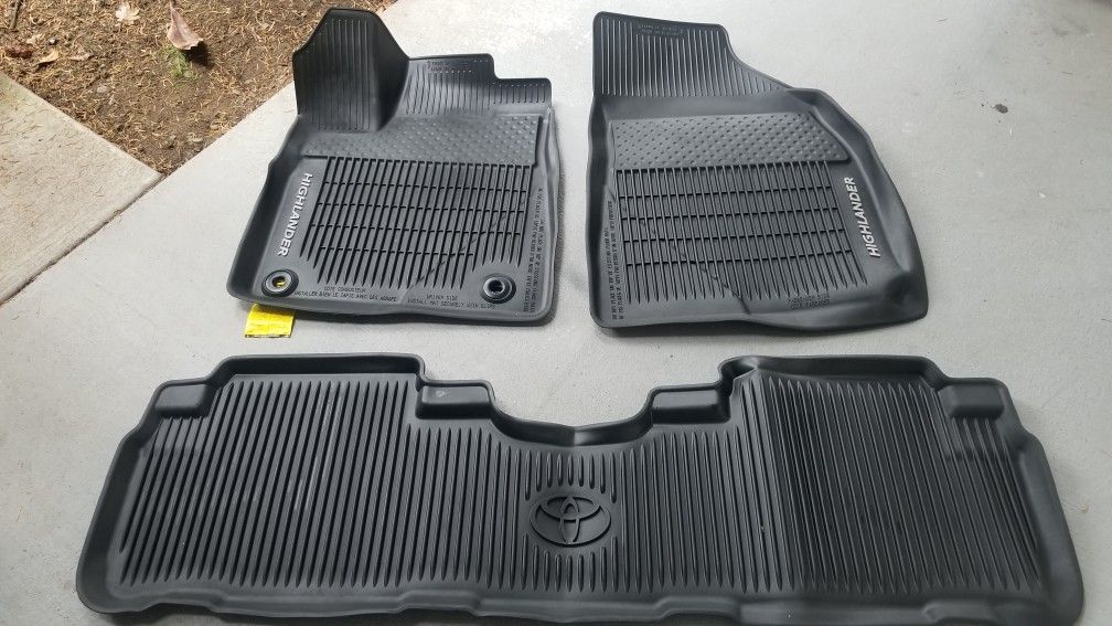 Toyota Highlander Floor Mats 2016