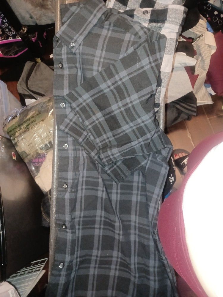 3 Collard Shirts XL & L