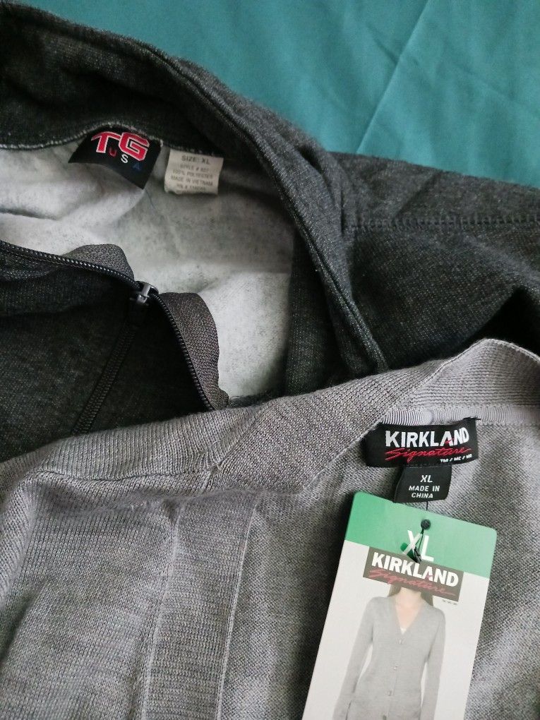 Women's Clothes All For $45 (20 Items Total)