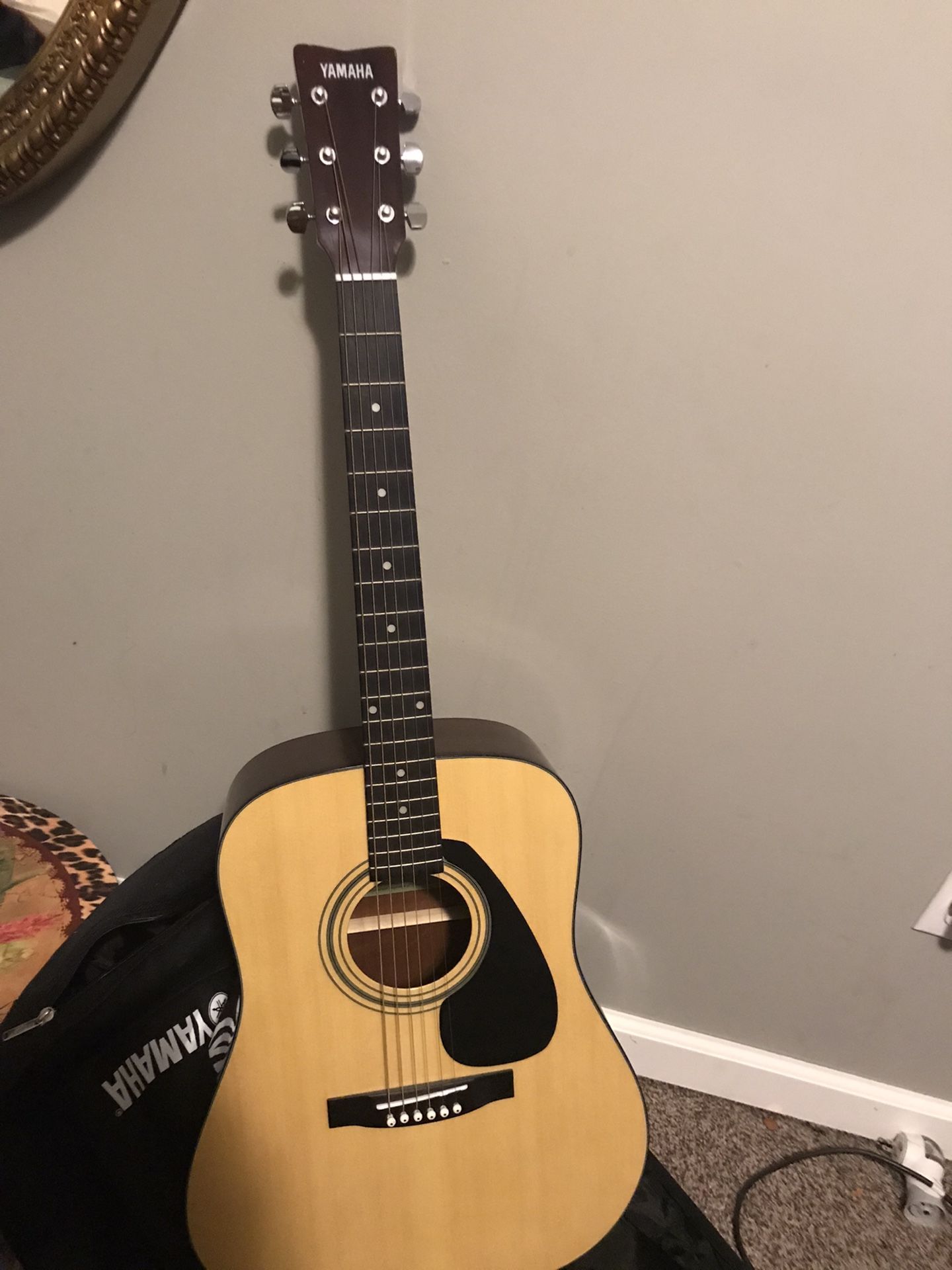 Yamaha guitar