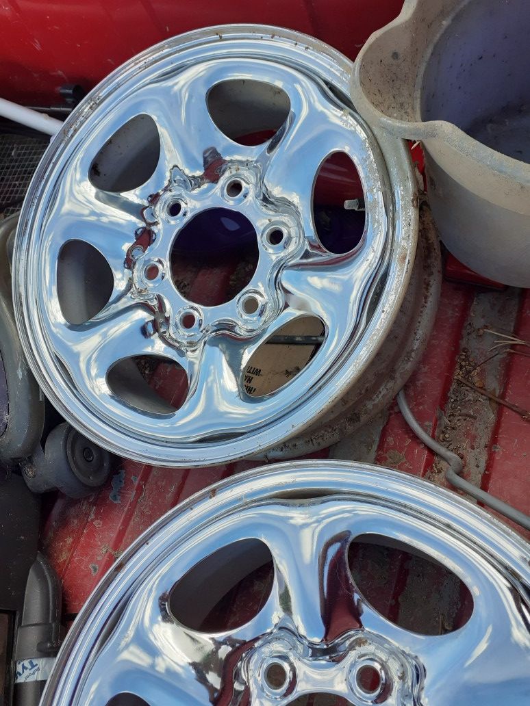 Nissan pick up or SUV rims