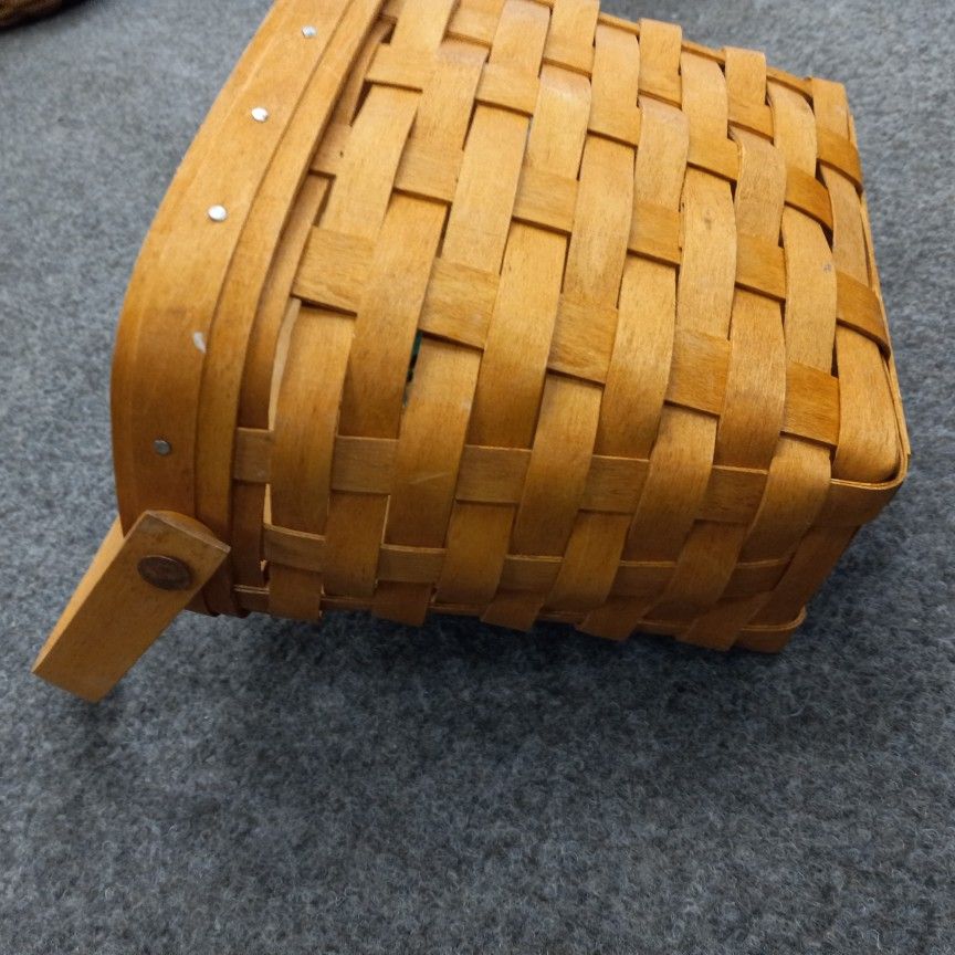 1992 Longaberger Dresden Basket