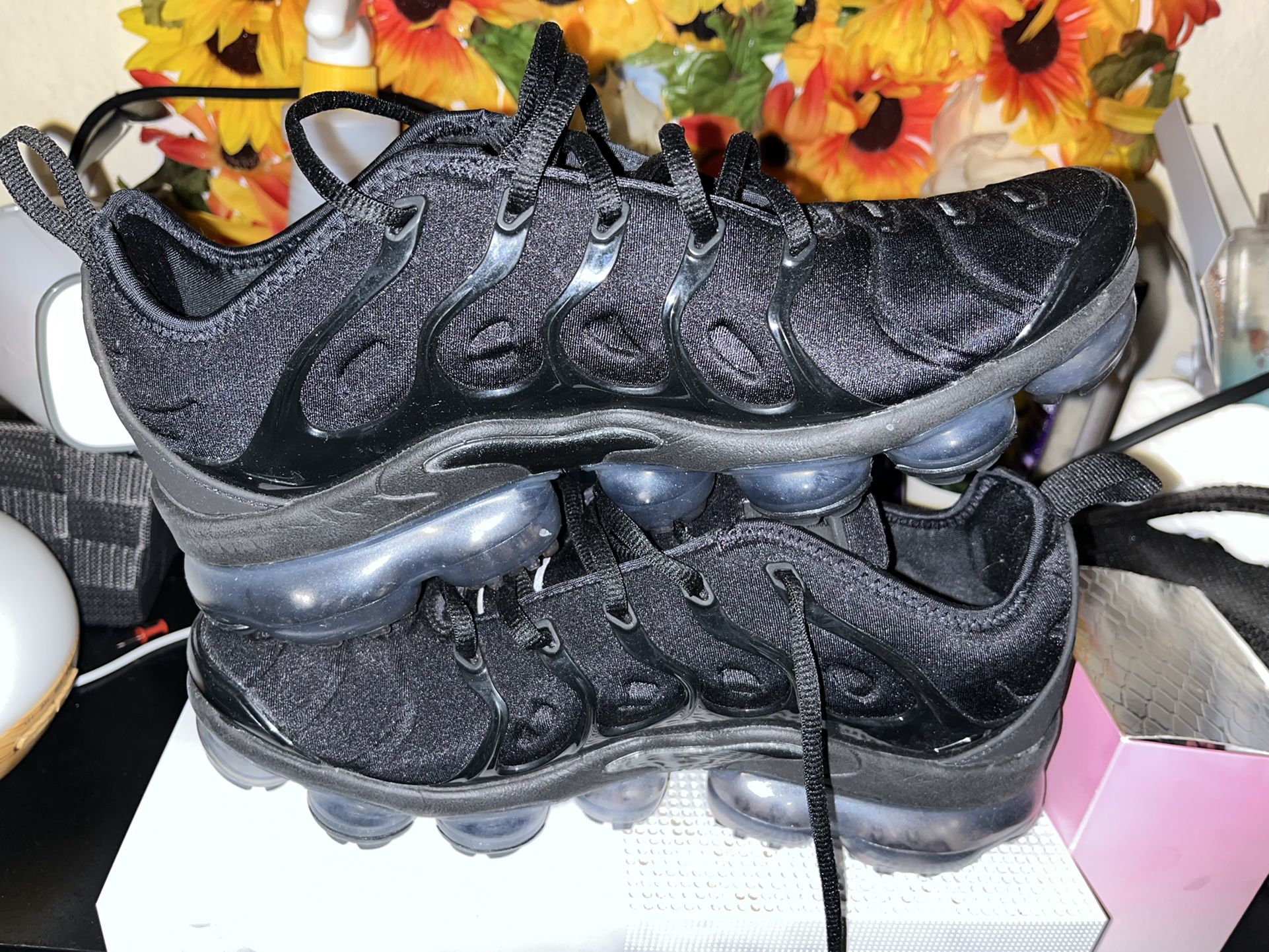 Nike Shoes 8.5