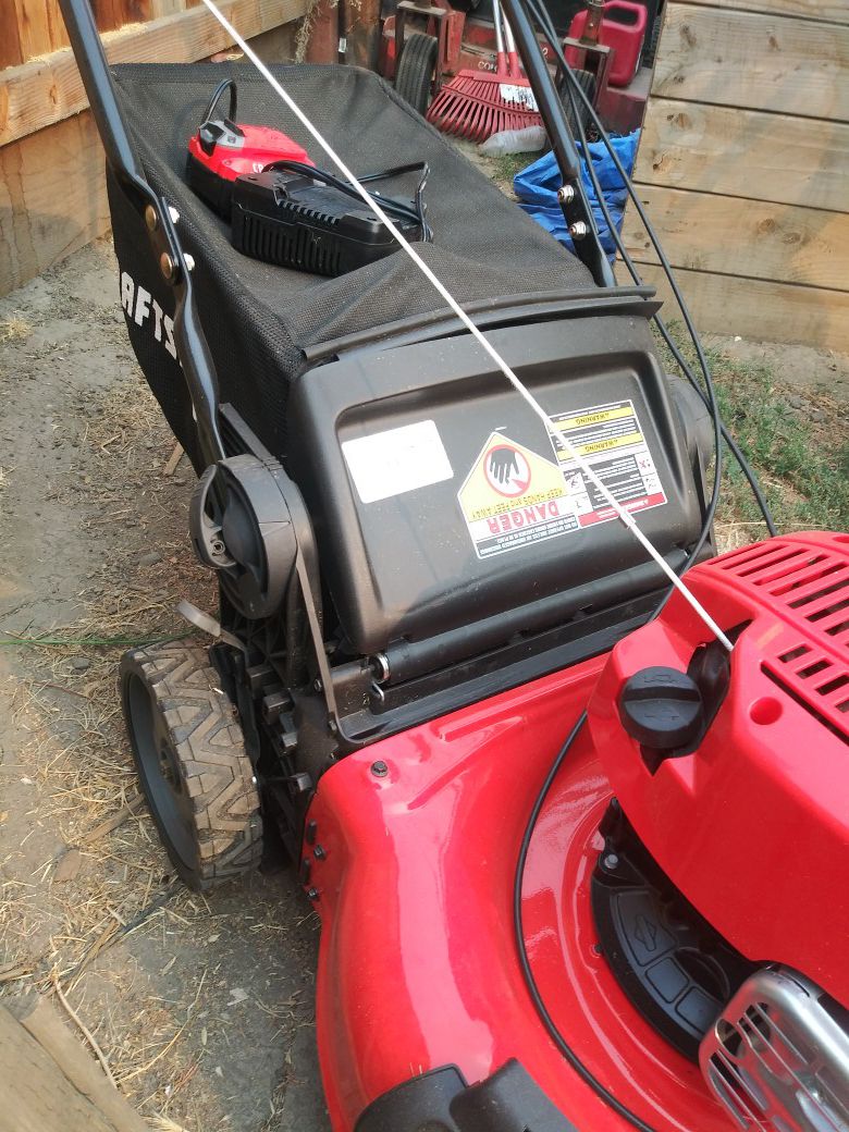 Craftsman lawn mower brand new