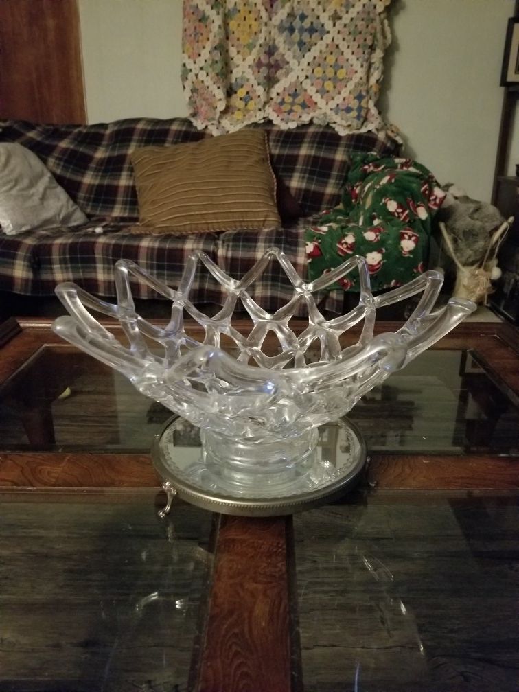 16" Icicle hand blown bowl