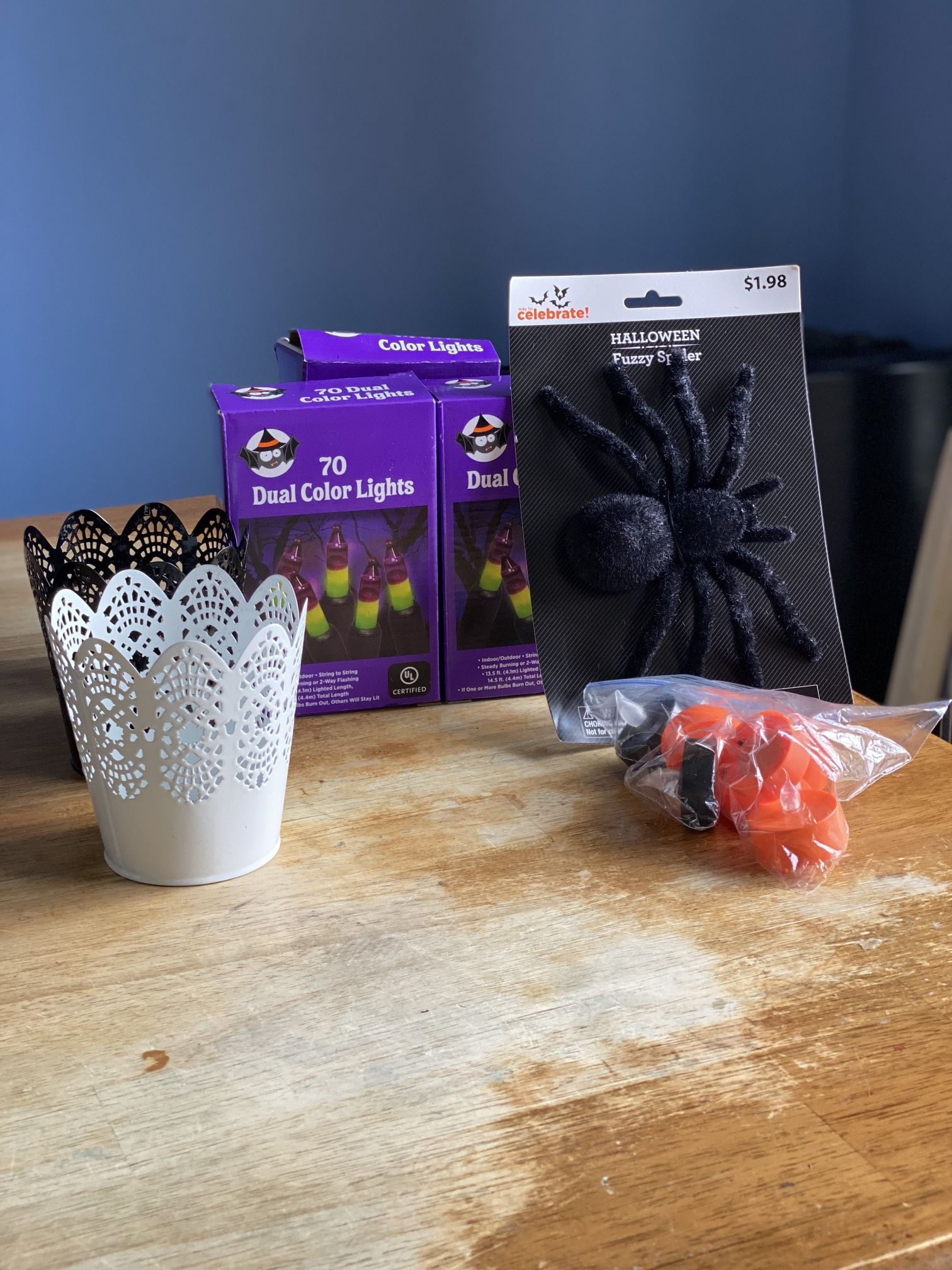 Price Drop! Halloween Lot