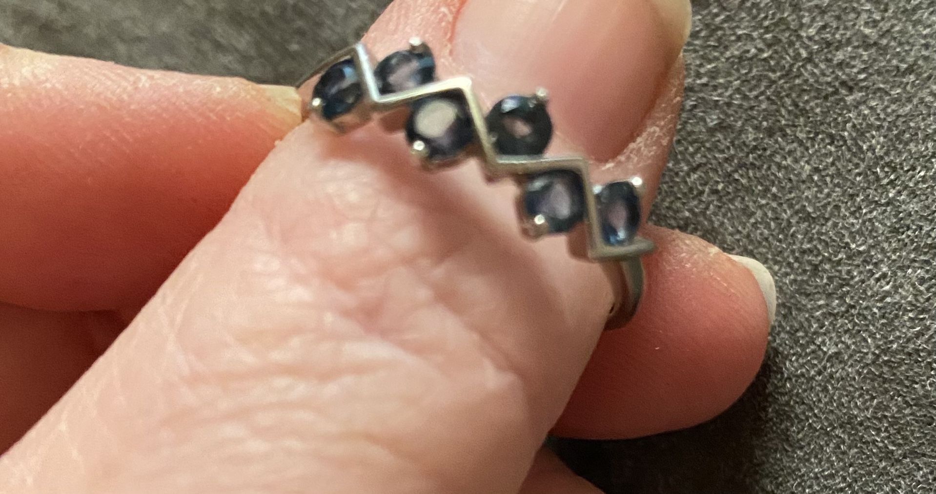 Elegant Unique Natural London Blue Topaz Zig Zag Silver Ring S925