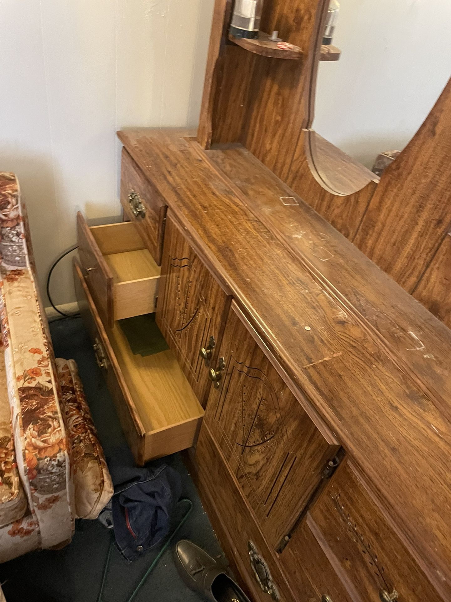 Dresser for Sale in Albuquerque, NM OfferUp