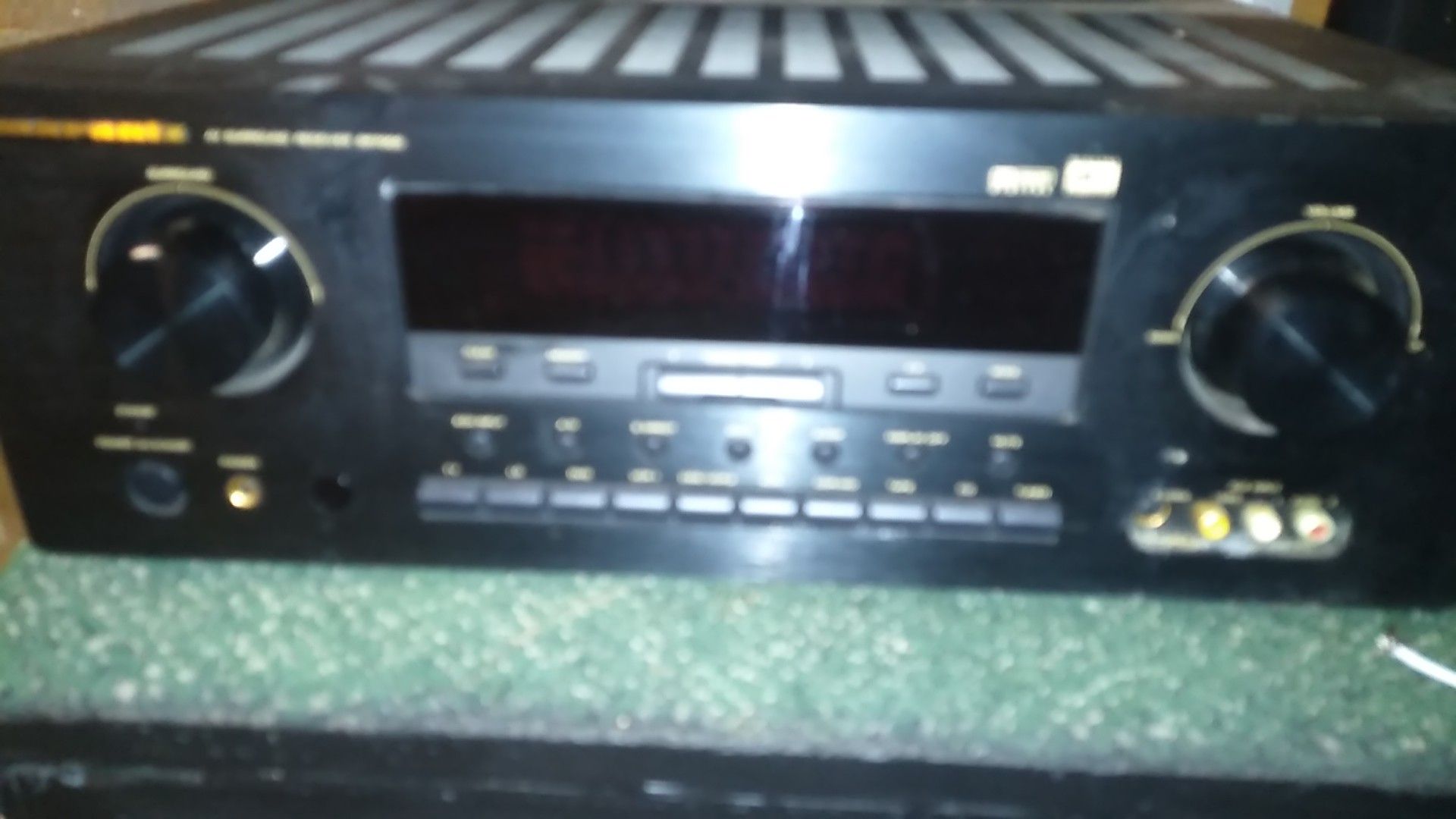 Marantz SR7000 receiver