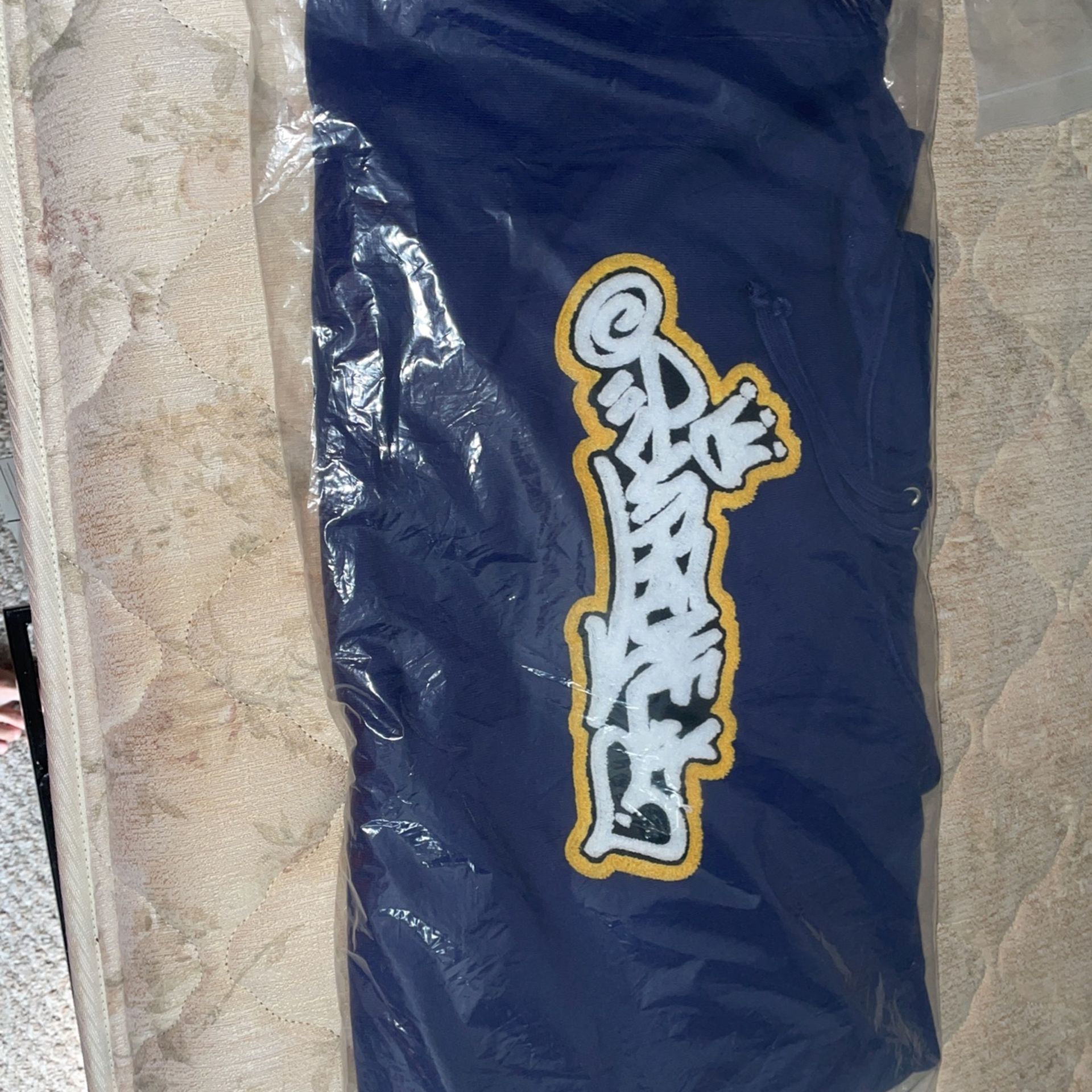 Supreme Hoodie