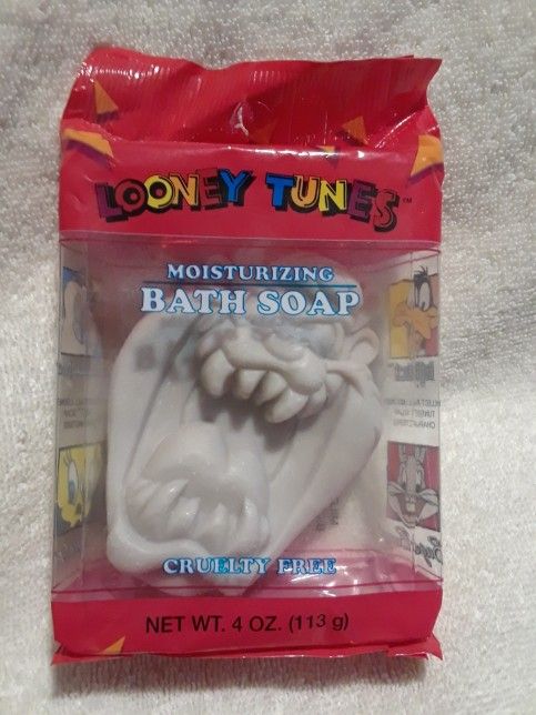 Vintage Looney tunes moisture bath soap