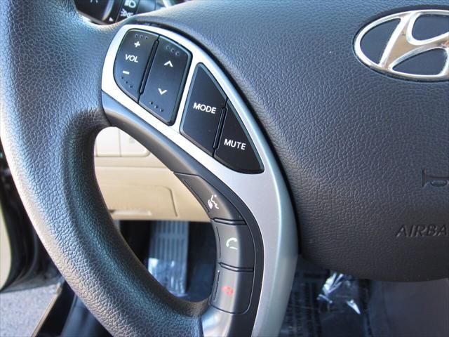 2012 Hyundai Elantra