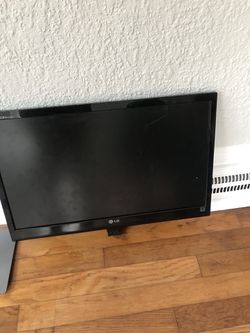 Dell & LG Monitors with Stands Thumbnail