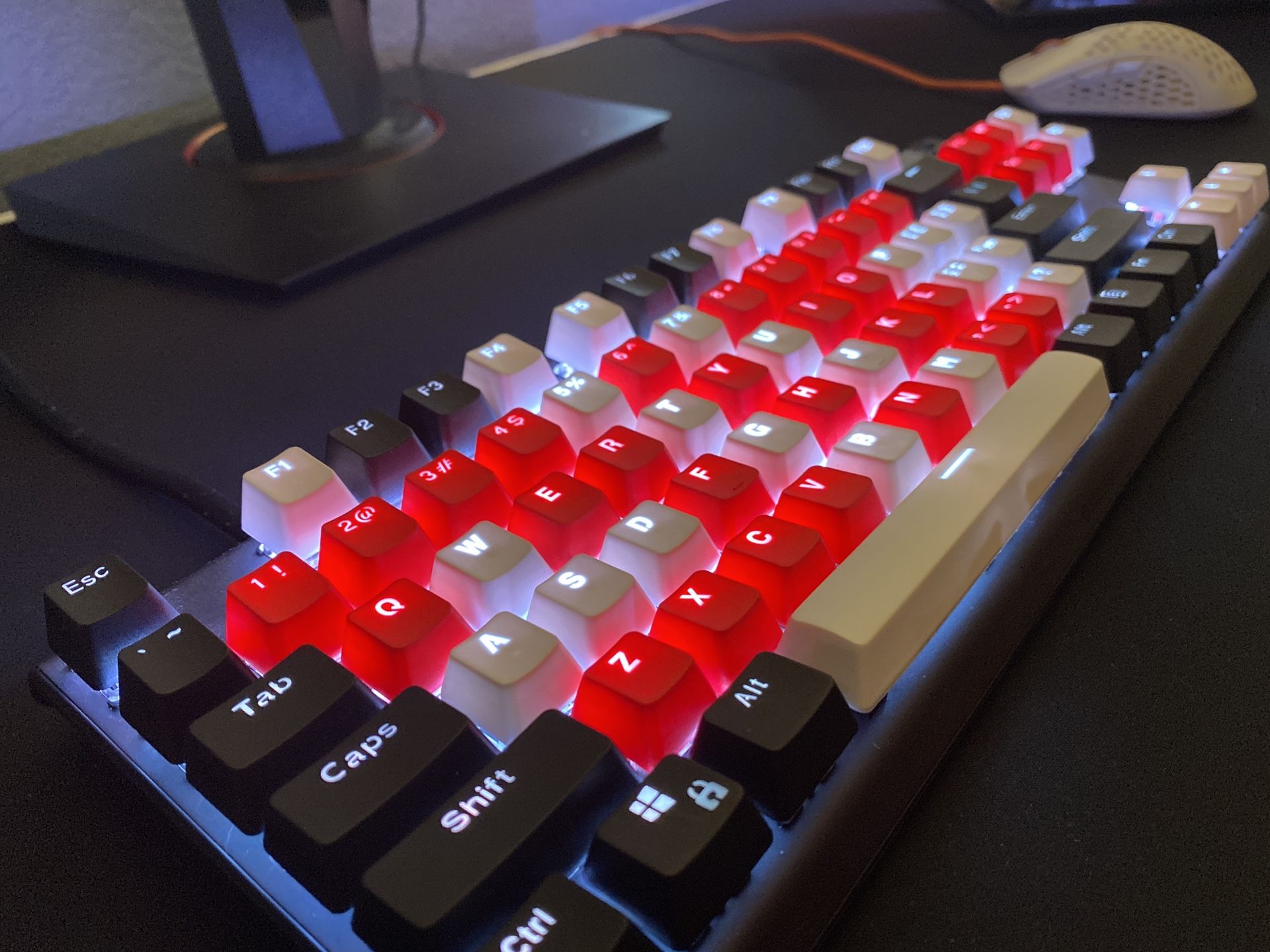 Steel Series Apex Pro Tkl With Custom Keycaps And Original Keycaps For Sale In Hercules Ca Offerup