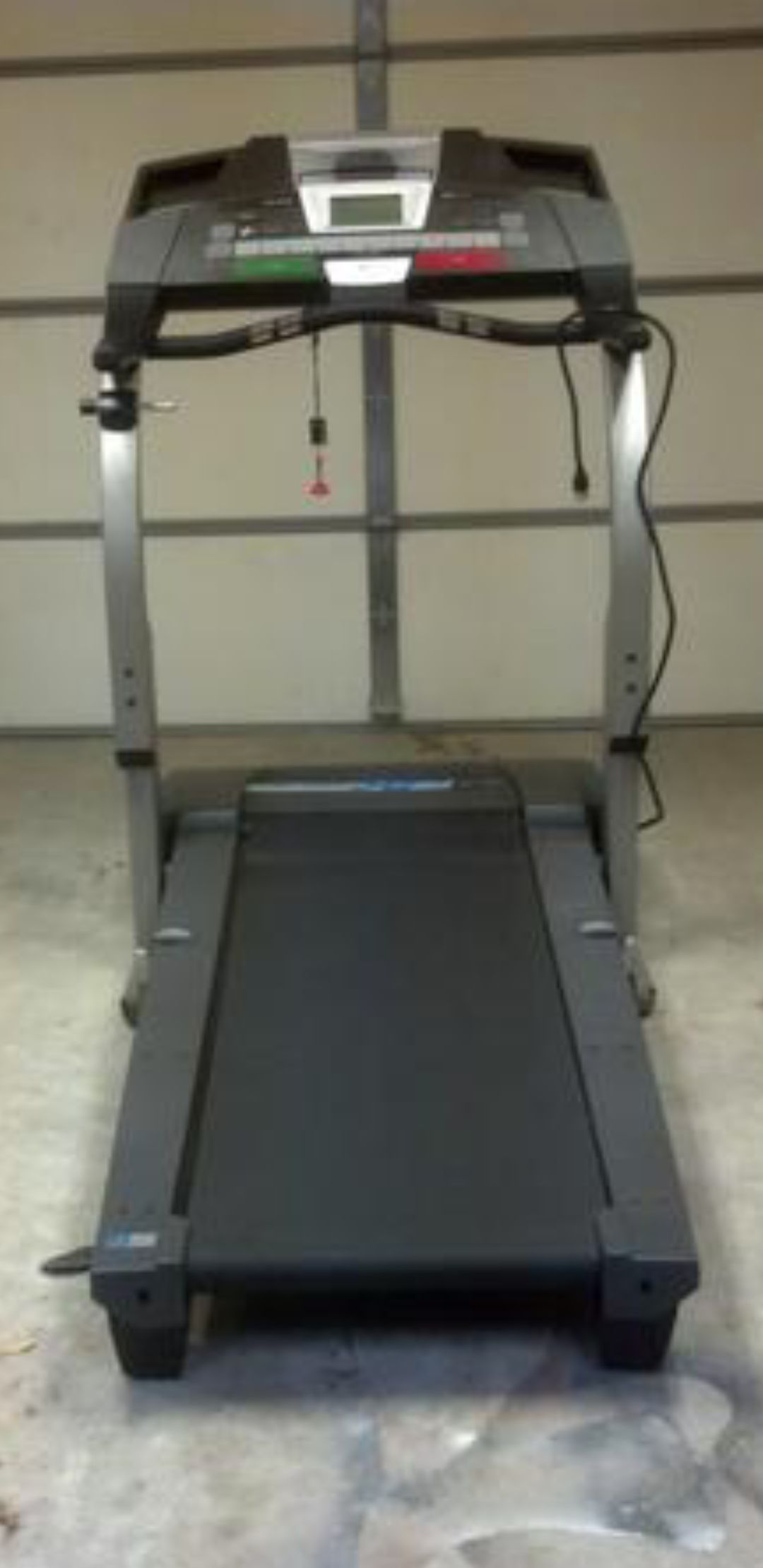 Nice ProForm XP 542E Treadmill for Sale in Renton, WA OfferUp