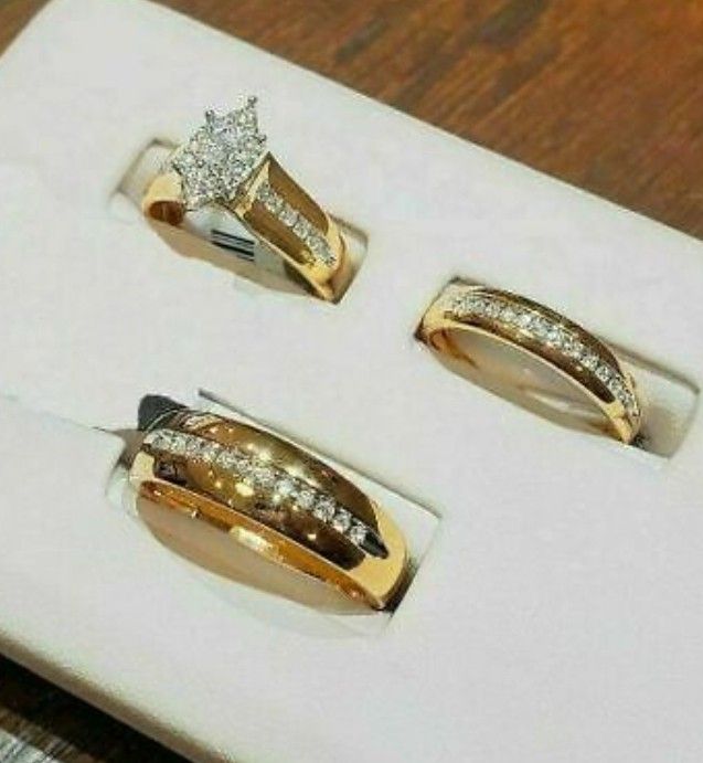 14k Solid Gold Wedding Rings Set. Free Sizing. 599$ And Up. We Finance