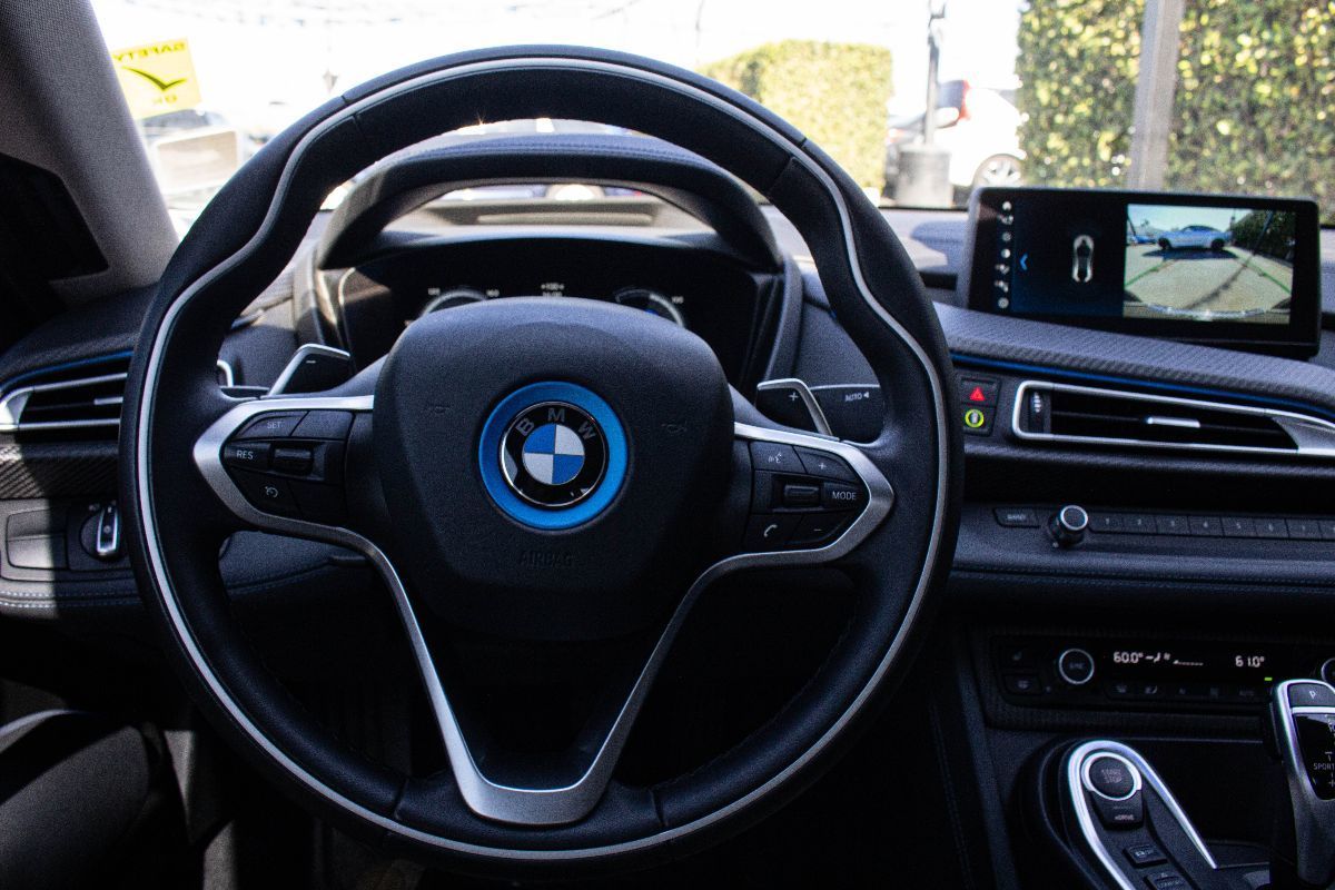 2019 BMW i8