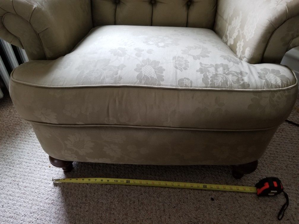Ethan ALLEN tufted Chair N Ottoman *JUST REDUCED