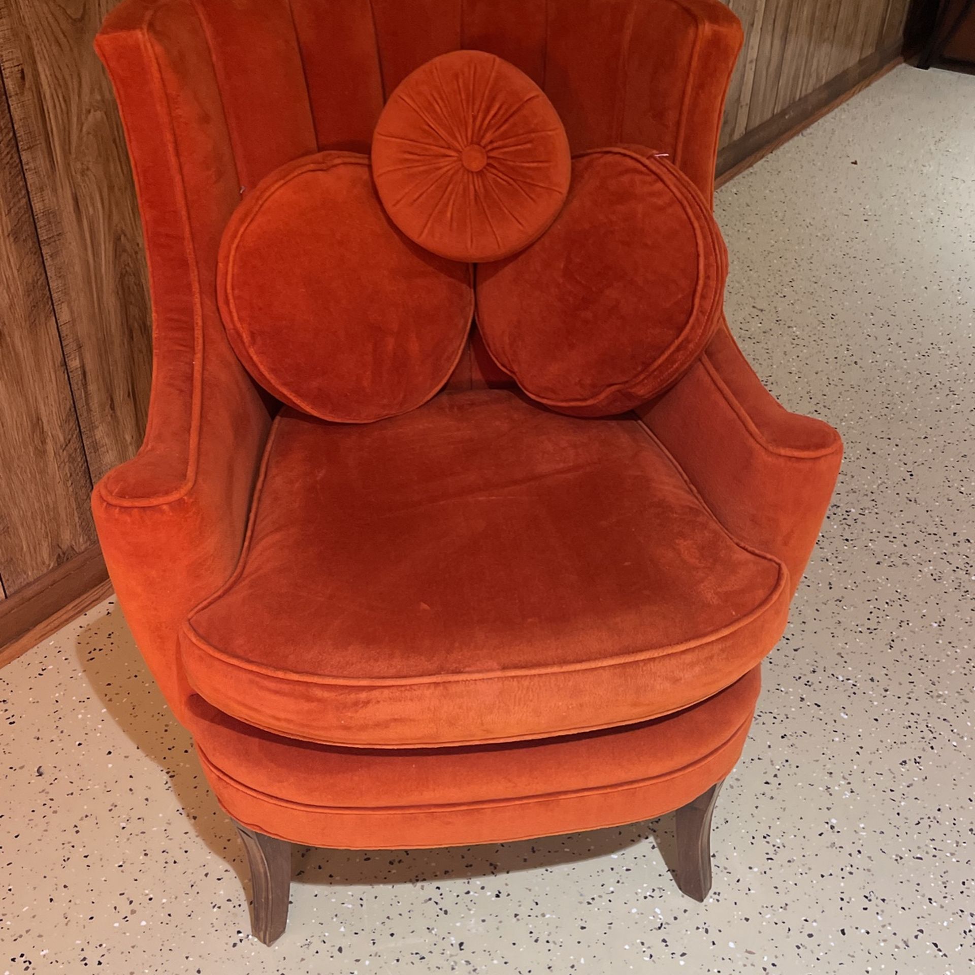 Comfy And Good Condition !