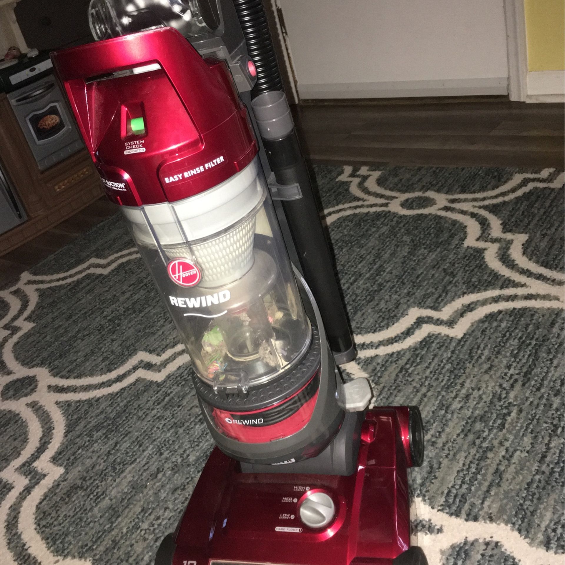 Hoover Vacuum In Very Good Condition
