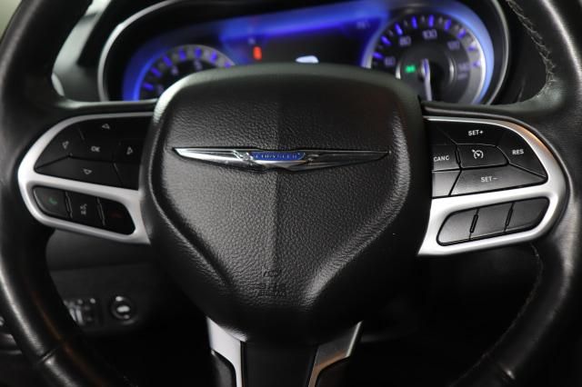 2019 Chrysler 300