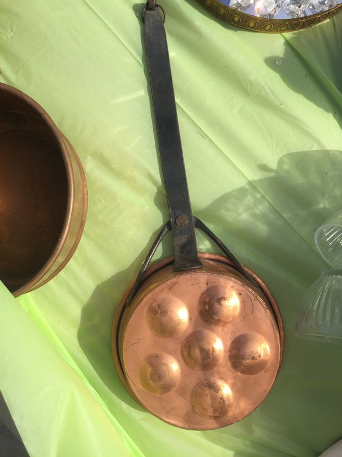 Home decor 8 pieces. Has normal wear .. like any copper material.