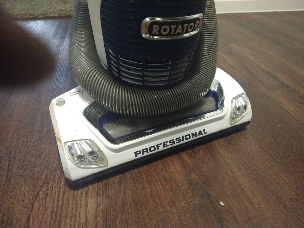 Shark Vacuum Cleaner ( Works Perfectly| No Problem )