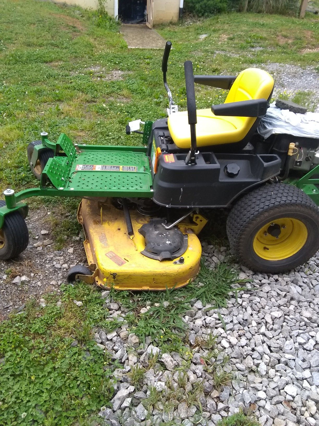John deer riding lawn mower
