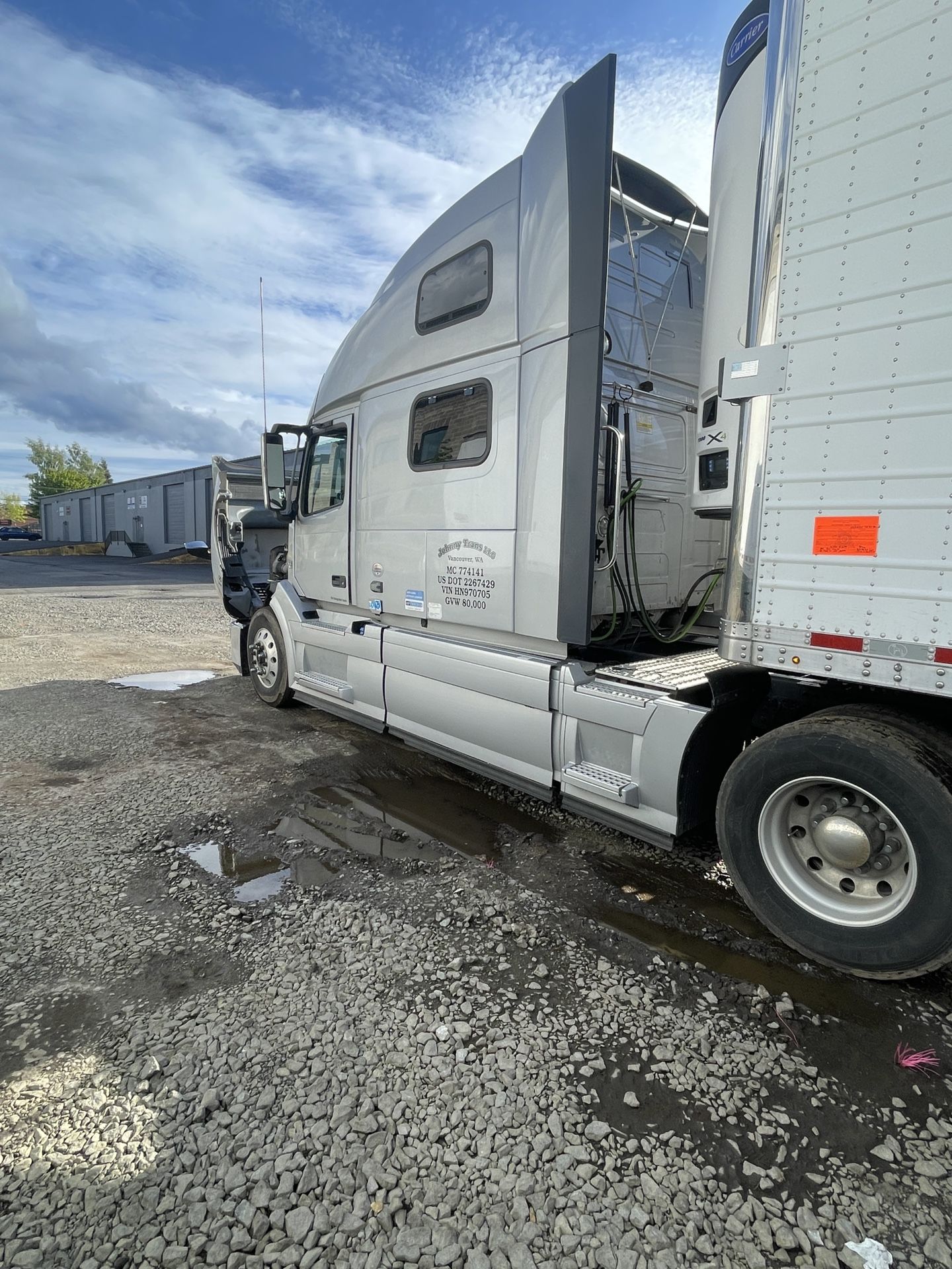 2017 VNL 780