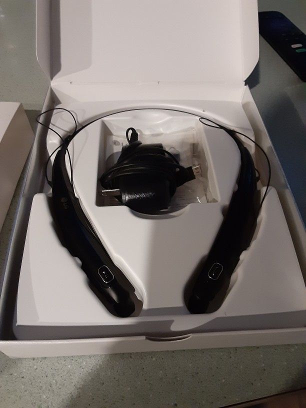 Brand New LG Tone Pro Bluetooth Headset