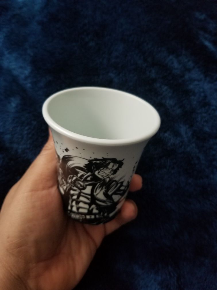 Anime: One piece, acrylic plate and cup. New