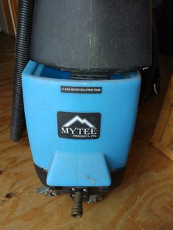 Mytee Lite 8070 4 Gallon Heated Carpet Extractor

 Thumbnail