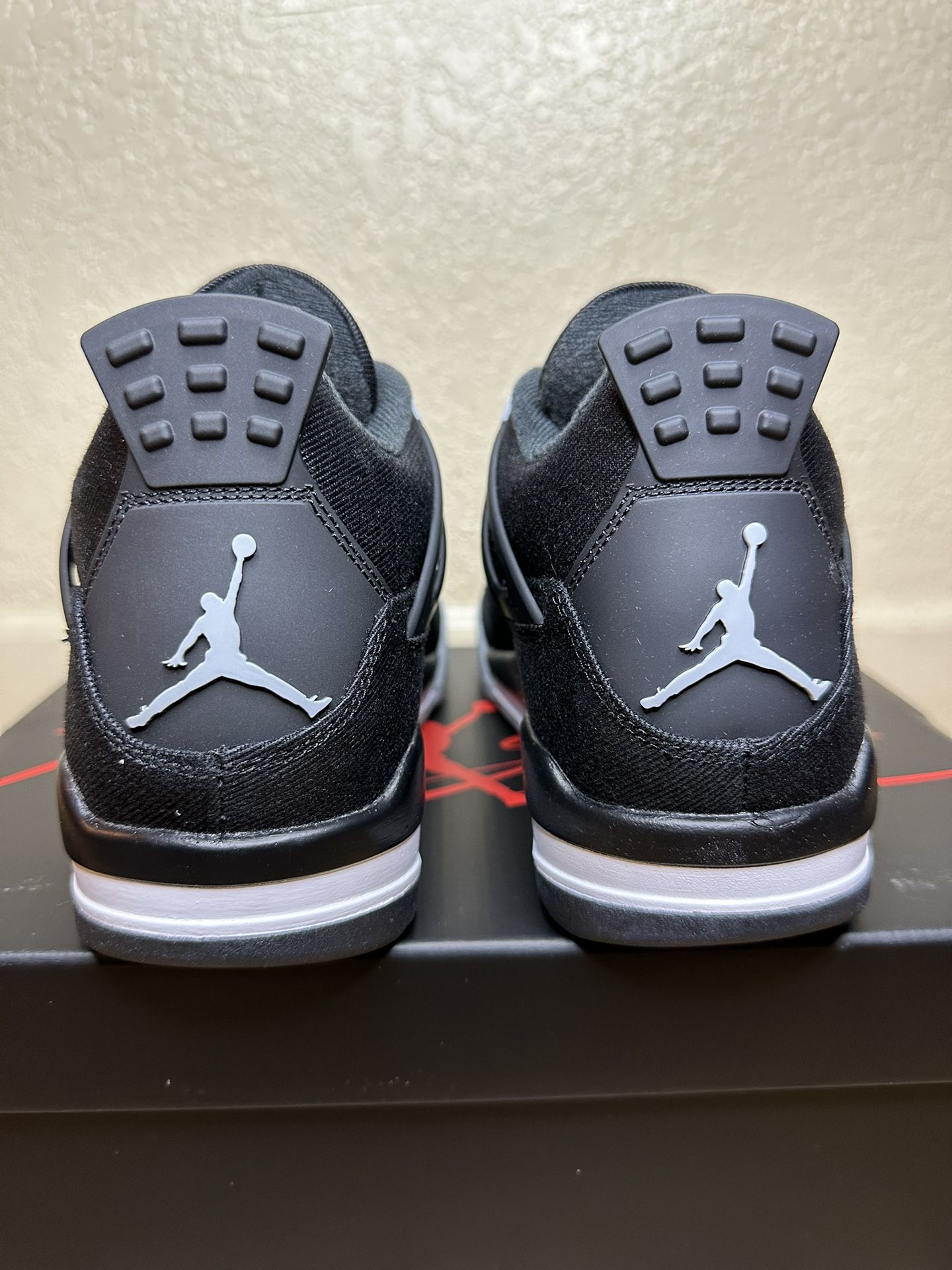 Air Jordan Retro 4 Black Canvas 