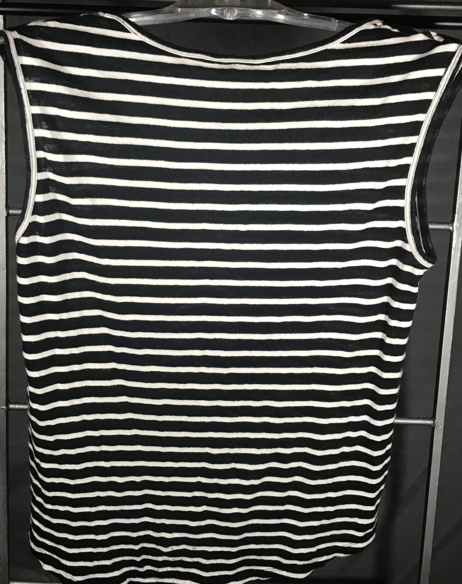 Banana Republic Sleeveless Shirt Sz S
