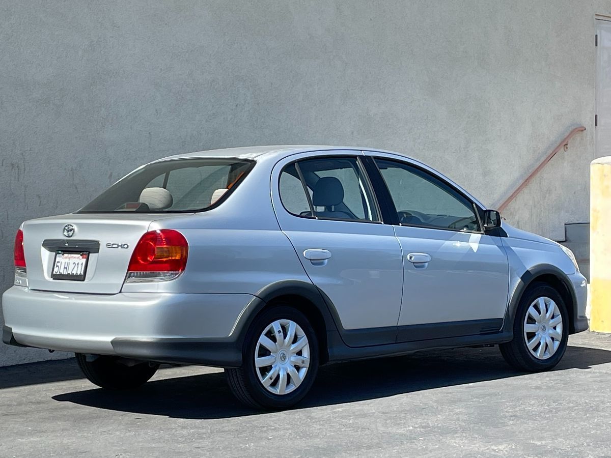 2005 Toyota Echo