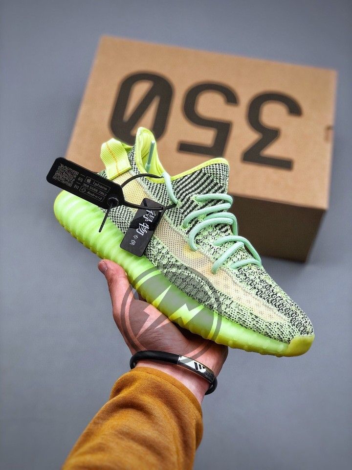 Adidas Yeezy Boost 350 New