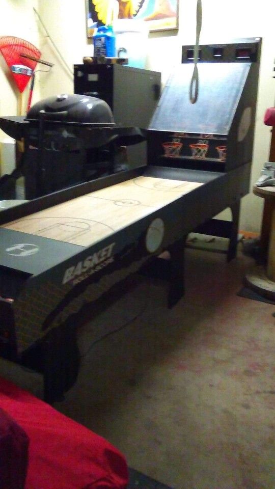 Basketball SKEE BALL GAME