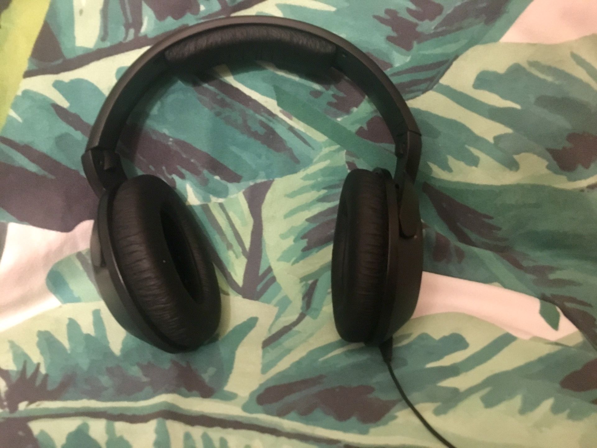 Sennheiser over the ear headphones