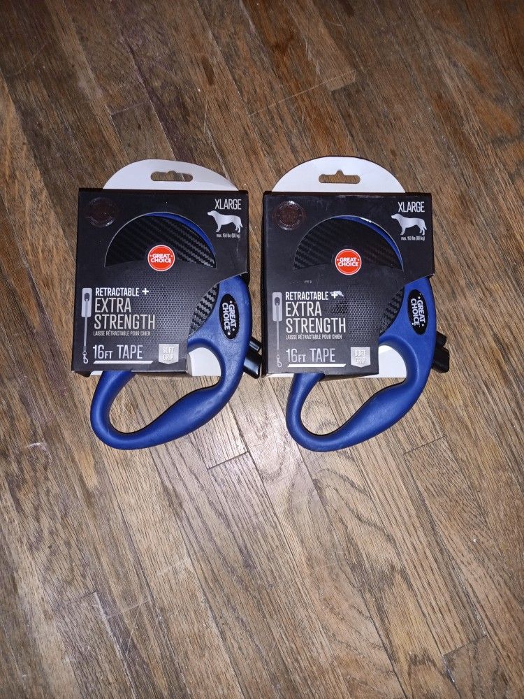 Blue Retractable Leash