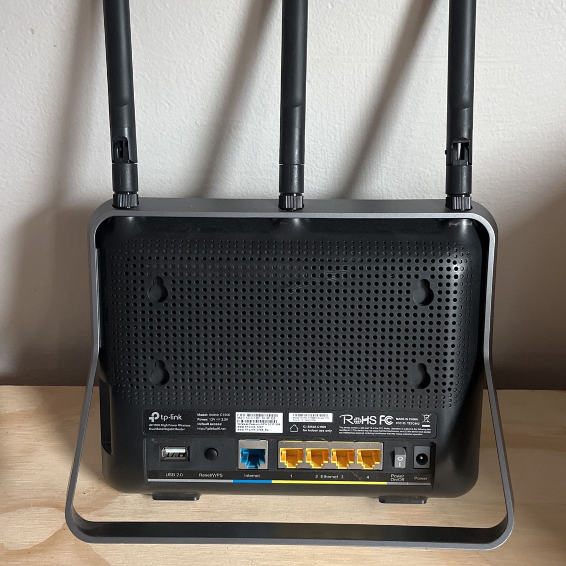 ArcherC 1900:  Wirelsss WiFi Router